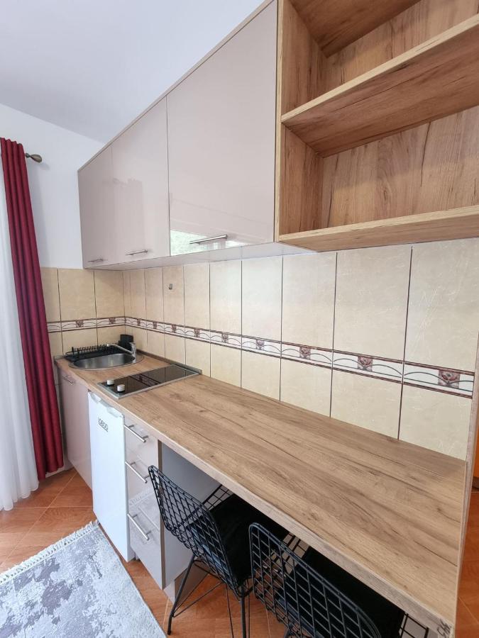Dom M Apartments Budva Luaran gambar