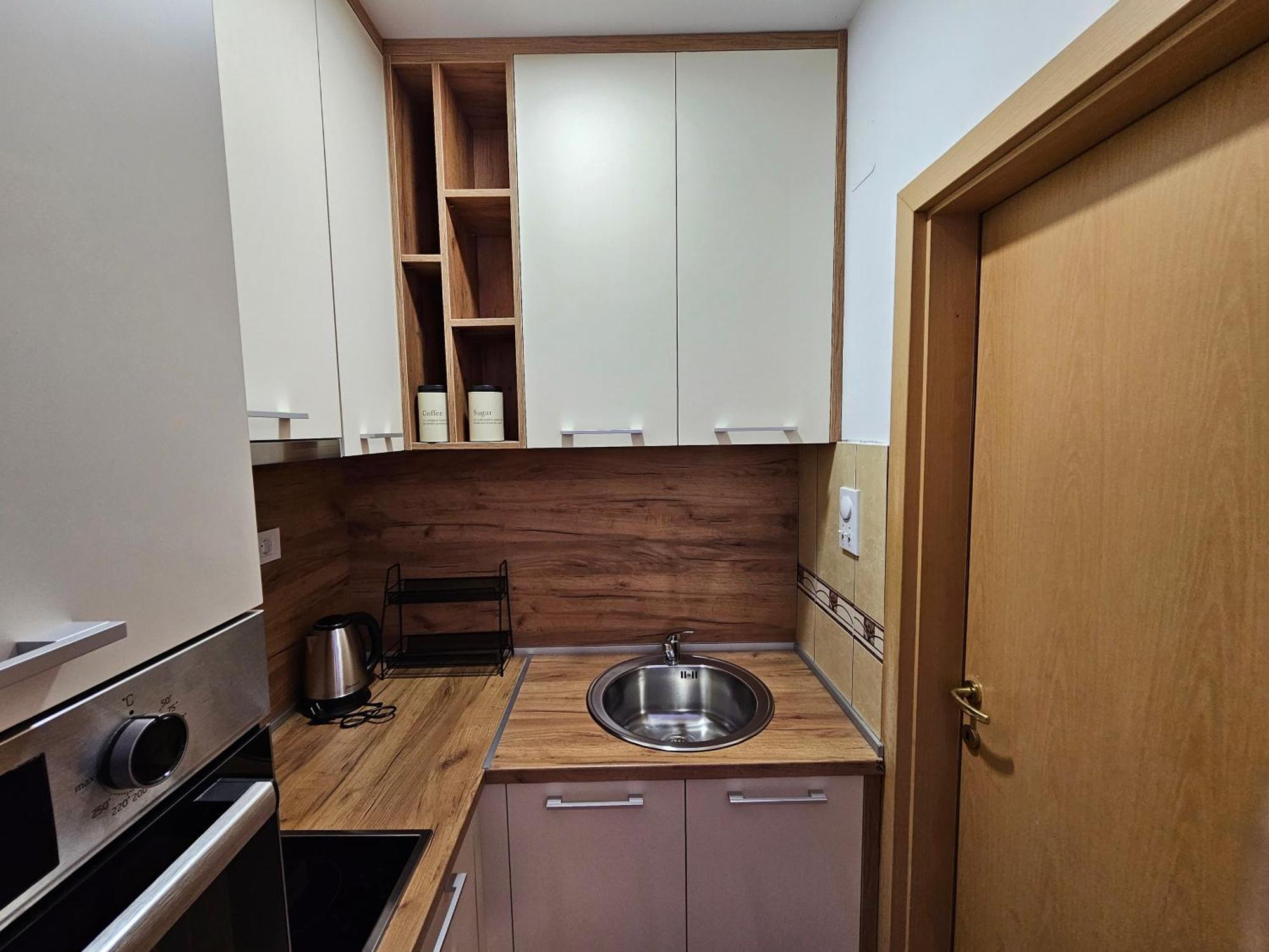 Dom M Apartments Budva Luaran gambar