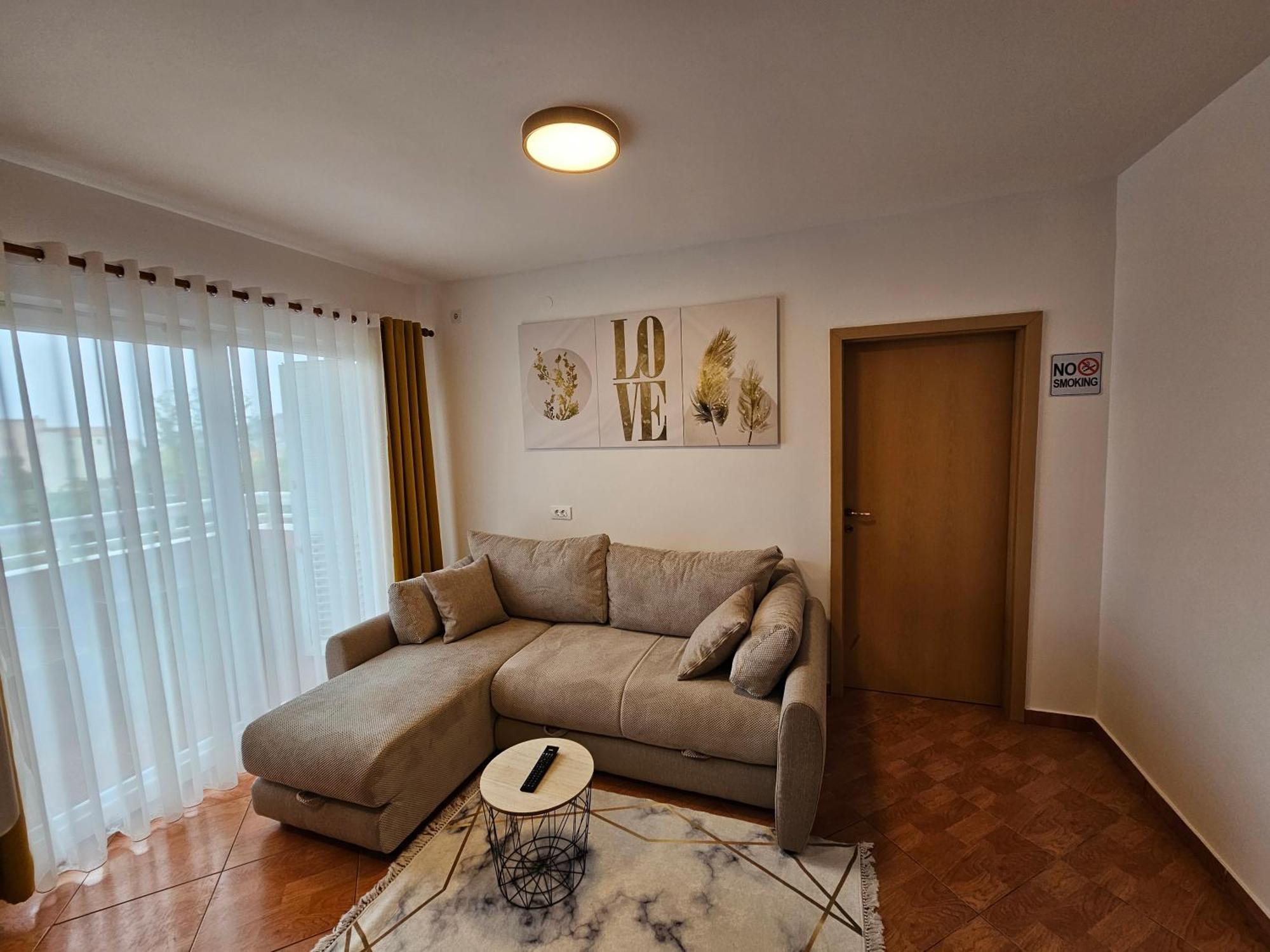 Dom M Apartments Budva Luaran gambar
