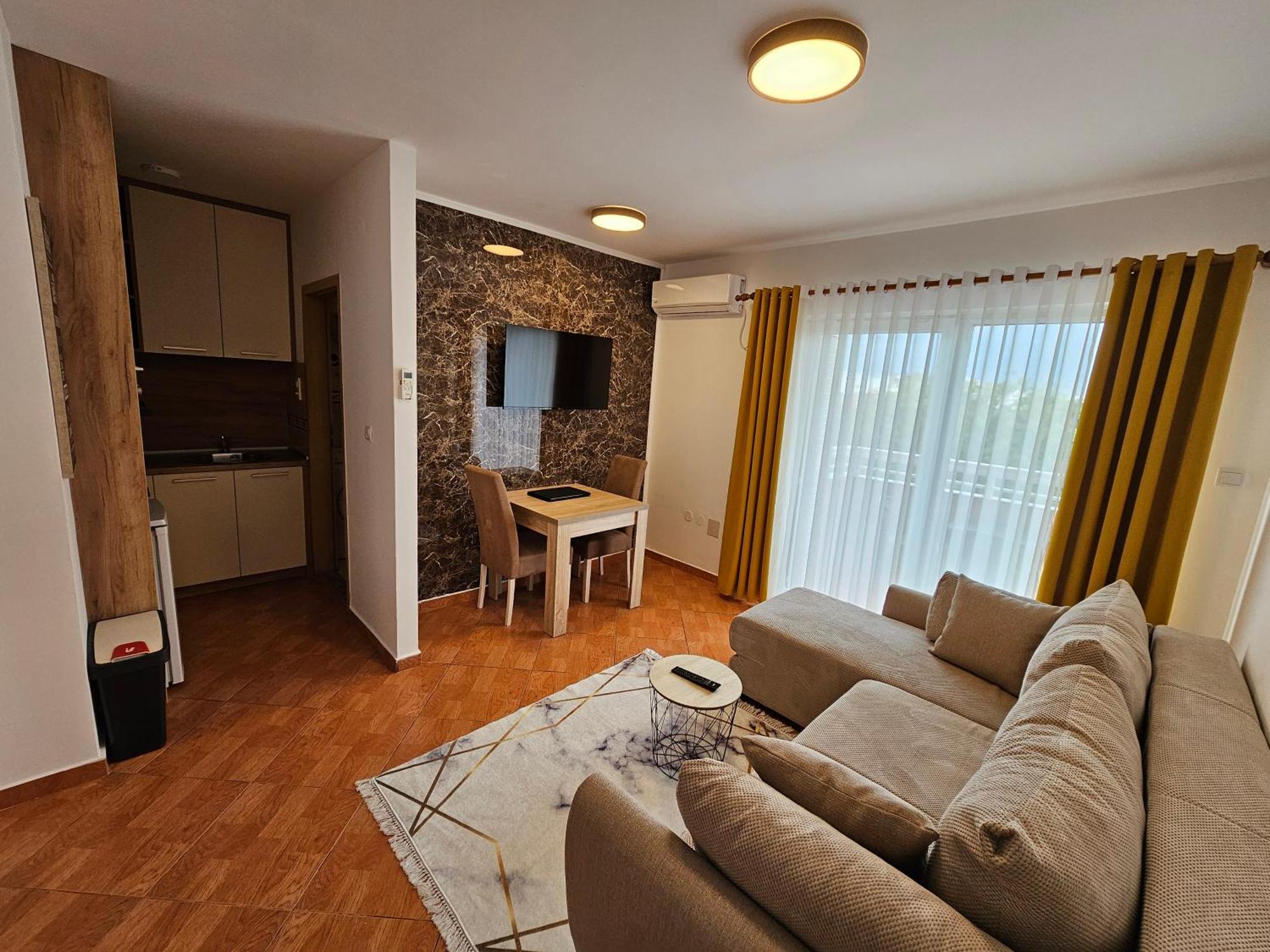 Dom M Apartments Budva Luaran gambar